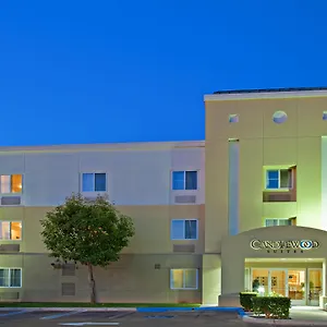 https://candlewood-suites-orange-county-irvine-spectrum.topanaheimhotels.com