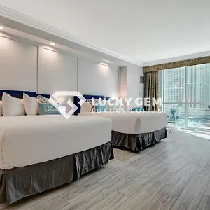 https://stripview-luxury-suite-at-the-signature.las-vegashotels.net